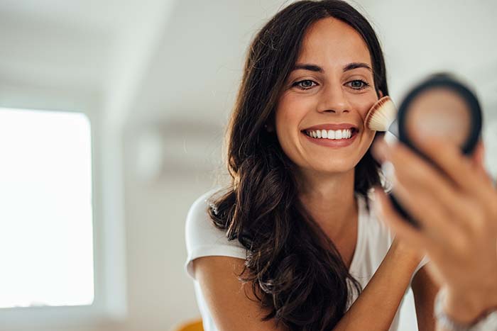 Choisir un bon blush pour le visage