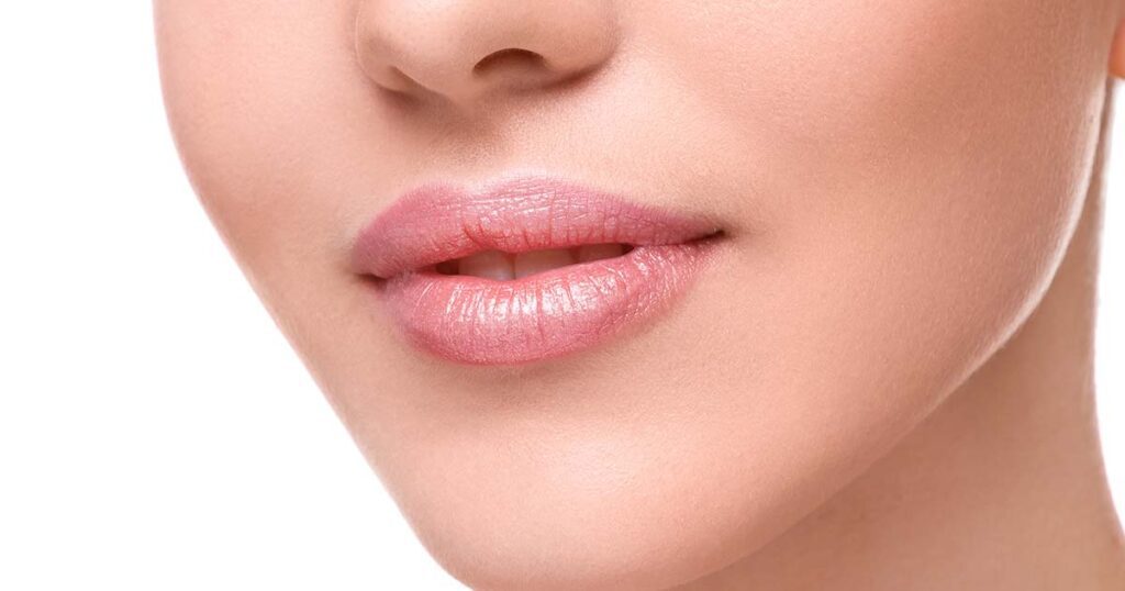 Comment avoir des lèvres roses