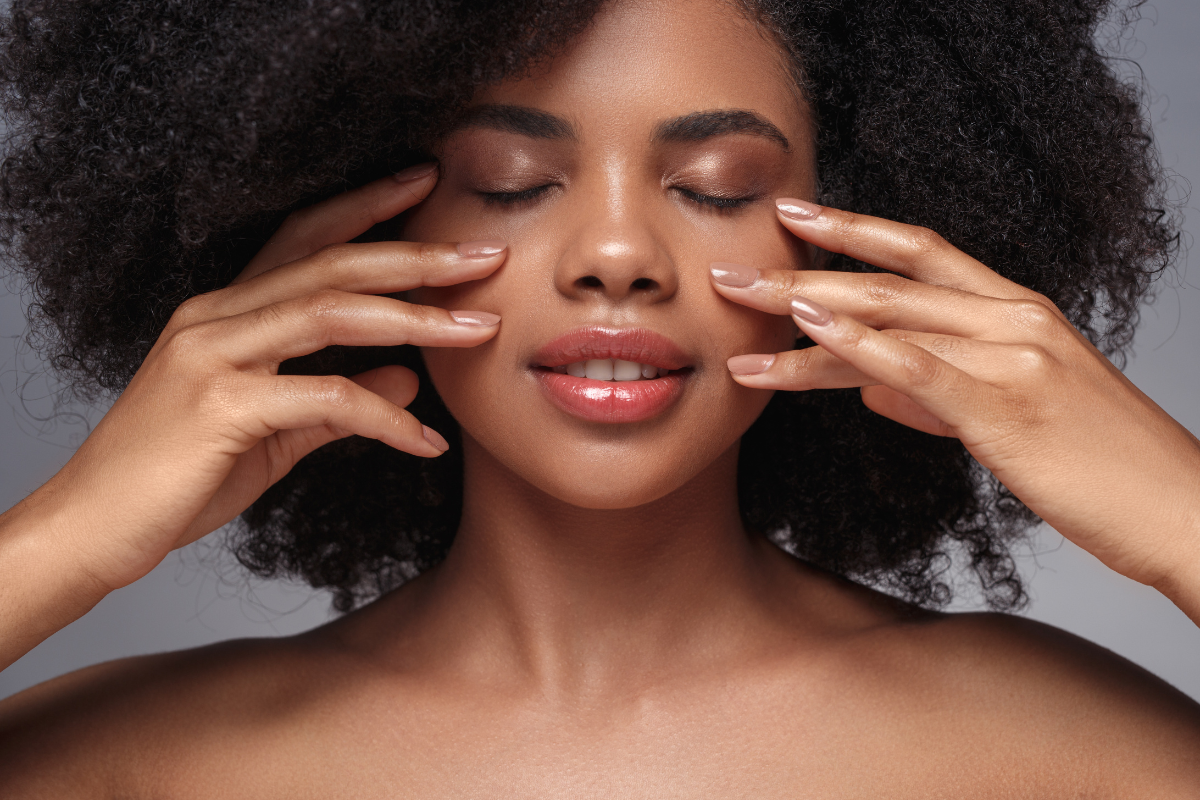 Hyperpigmentation sur peau noire Solutions & Causes