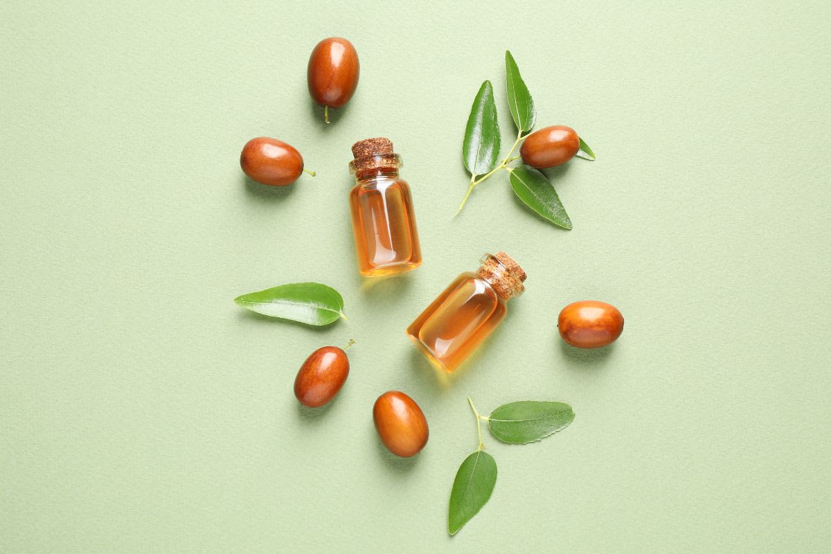 huile de jojoba pour le visage